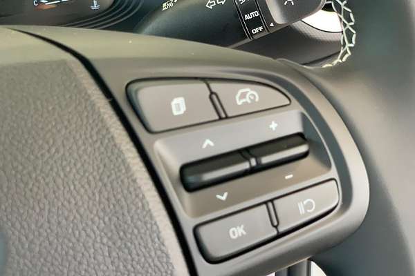 2025 Hyundai Venue Active QX.V5