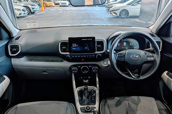 2024 Hyundai Venue Elite QX.V5