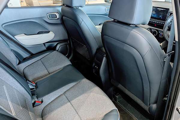 2024 Hyundai Venue Elite QX.V5