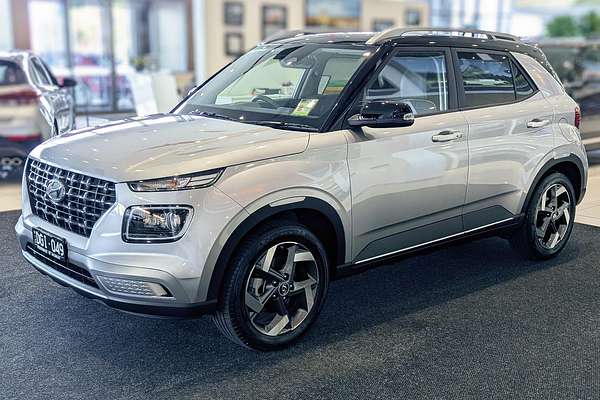 2024 Hyundai Venue Elite QX.V5