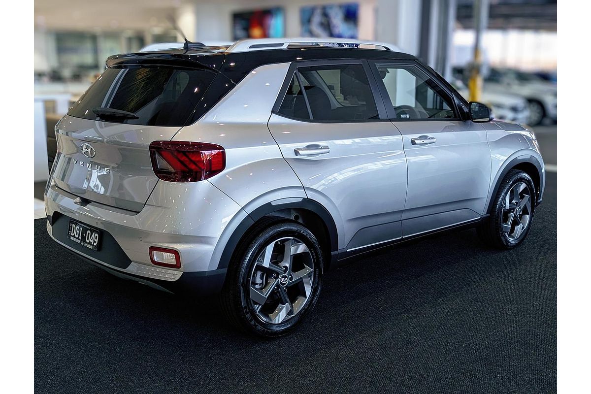 2024 Hyundai Venue Elite QX.V5