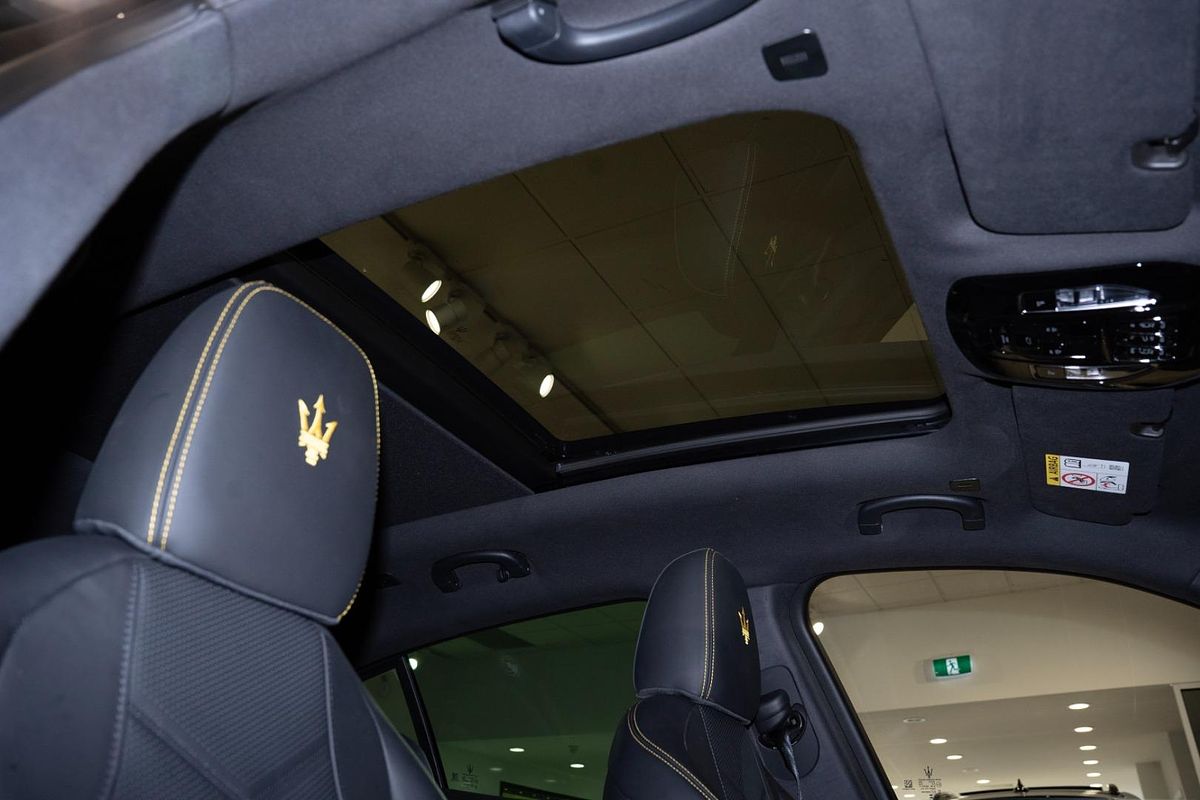 2023 Maserati Grecale Modena M182