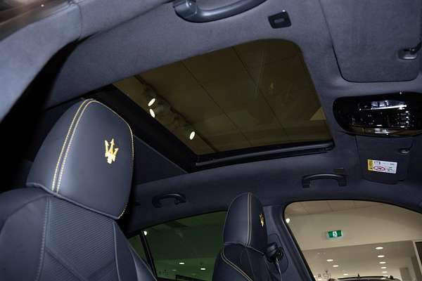 2023 Maserati Grecale Modena M182