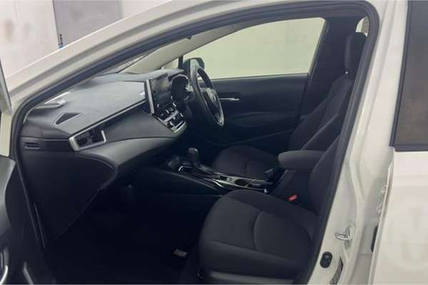 2020 Toyota Corolla Ascent Sport Hybrid ZWE211R