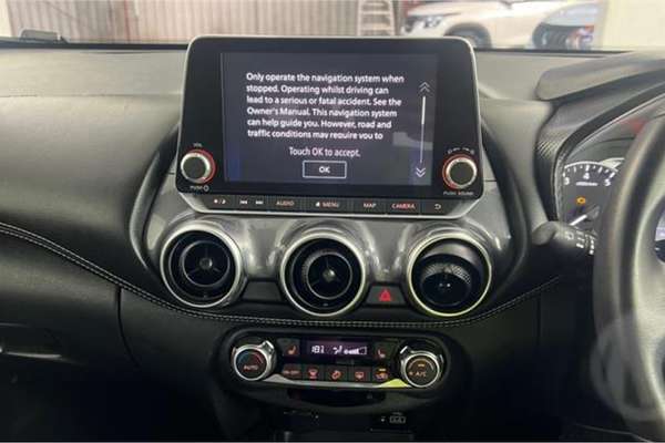 2023 Nissan JUKE ST-L F16
