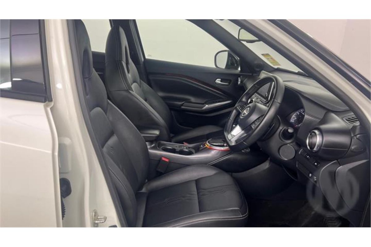 2023 Nissan JUKE ST-L F16