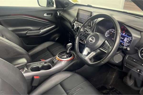 2023 Nissan JUKE ST-L F16