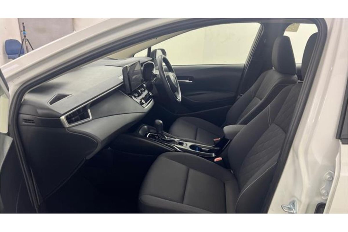 2022 Toyota Corolla Ascent Sport MZEA12R