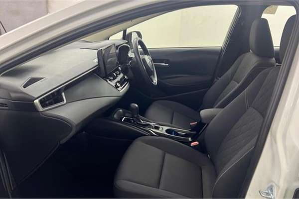 2022 Toyota Corolla Ascent Sport MZEA12R