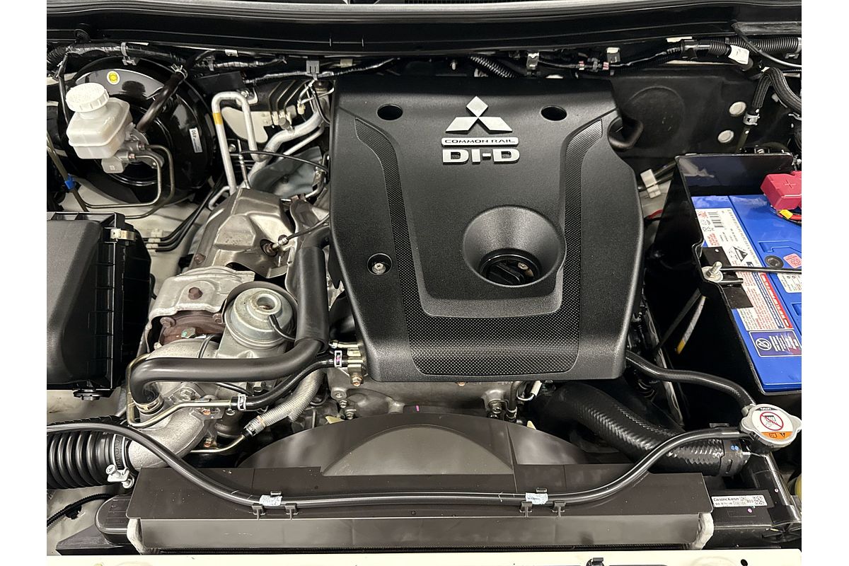 2019 Mitsubishi Pajero Sport GLX QE