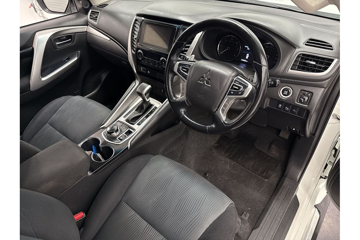 2019 Mitsubishi Pajero Sport GLX QE