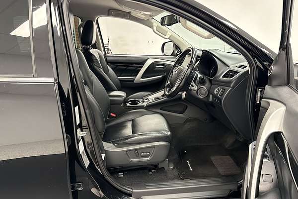 2018 Mitsubishi Pajero Sport Exceed QE