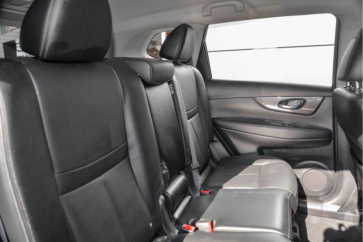 2018 Nissan X-TRAIL ST-L T32 Series II