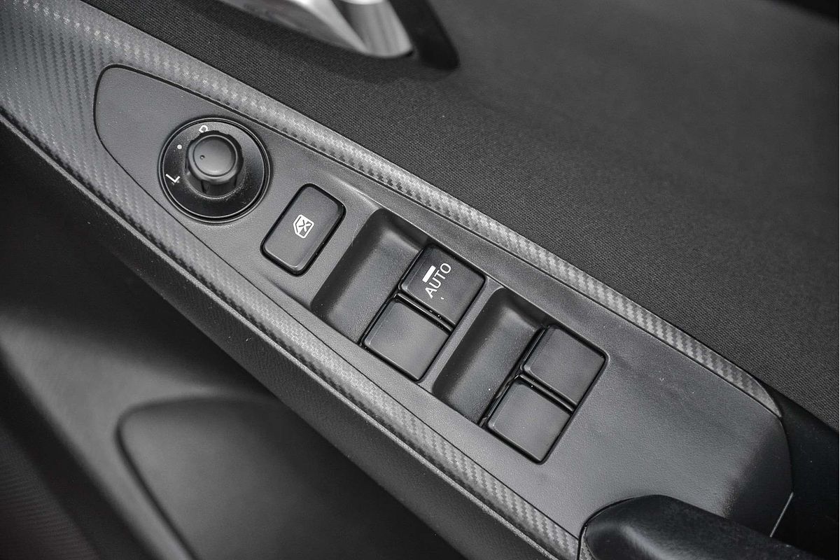 2015 Mazda 2 Genki DJ Series