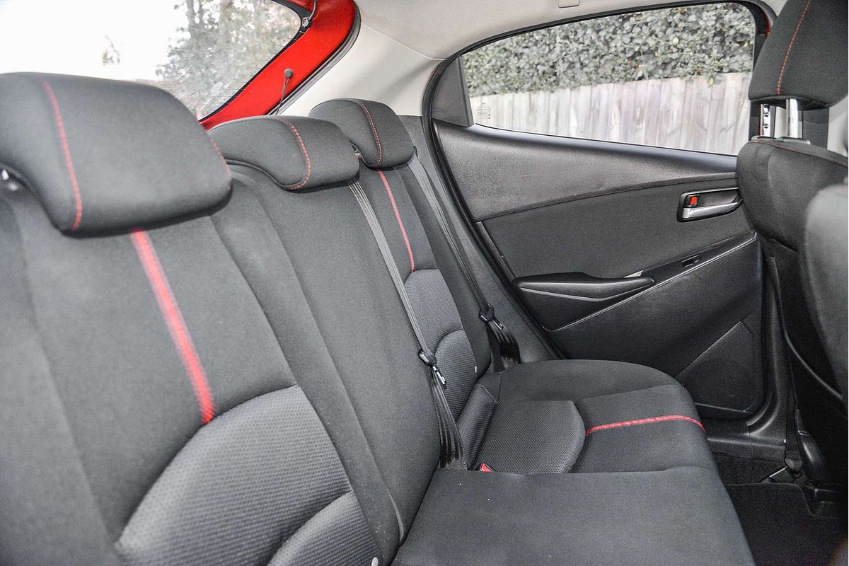 2015 Mazda 2 Genki DJ Series