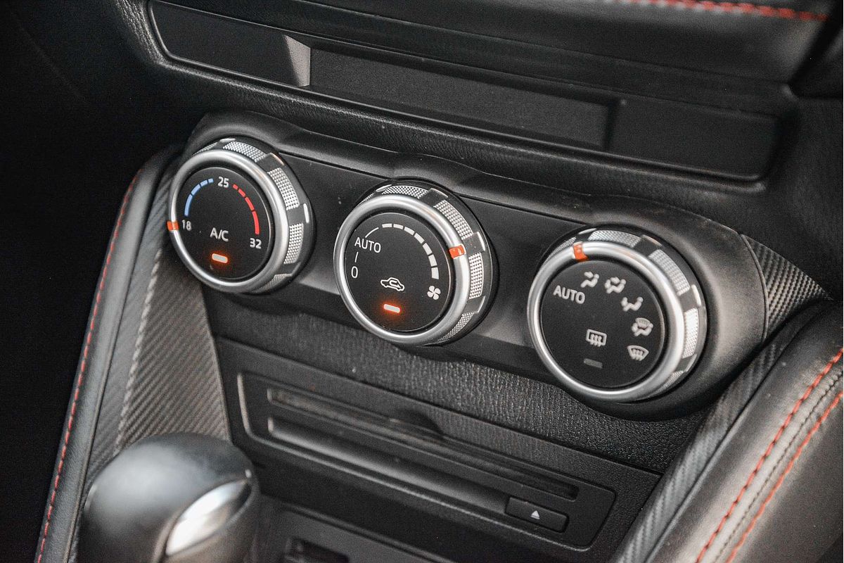 2015 Mazda 2 Genki DJ Series