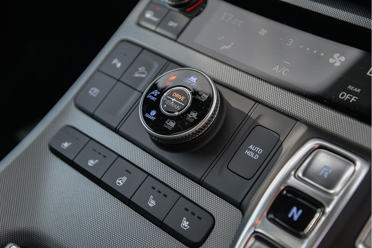 2025 Hyundai Palisade Calligraphy Black Ink LX2.V5