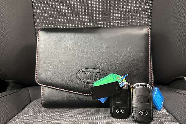 2018 Kia Sorento Si UM