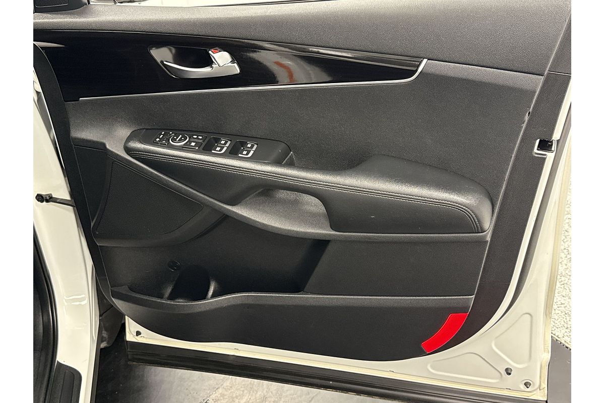2018 Kia Sorento Si UM