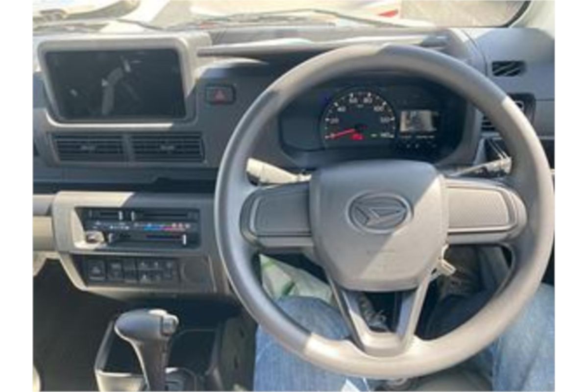 2025 Daihatsu Hijet Panel truck S510P