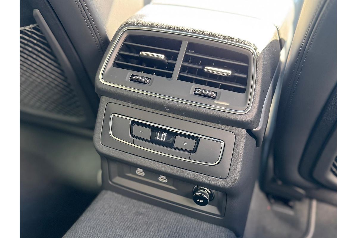 2024 Audi A6 45 TFSI S line C8