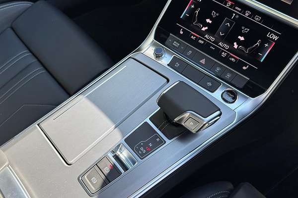 2024 Audi A6 45 TFSI S line C8