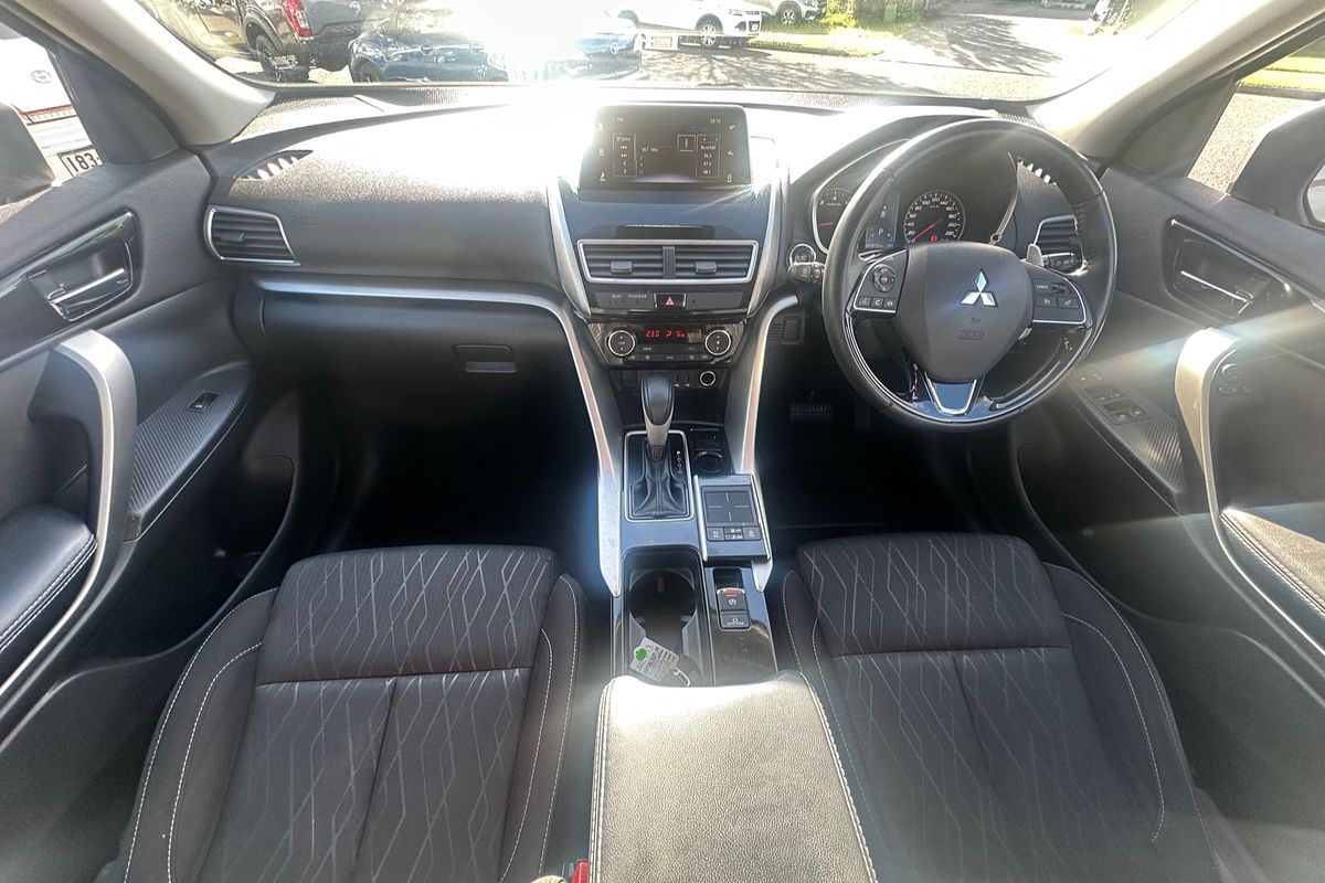 2020 Mitsubishi Eclipse Cross LS YA