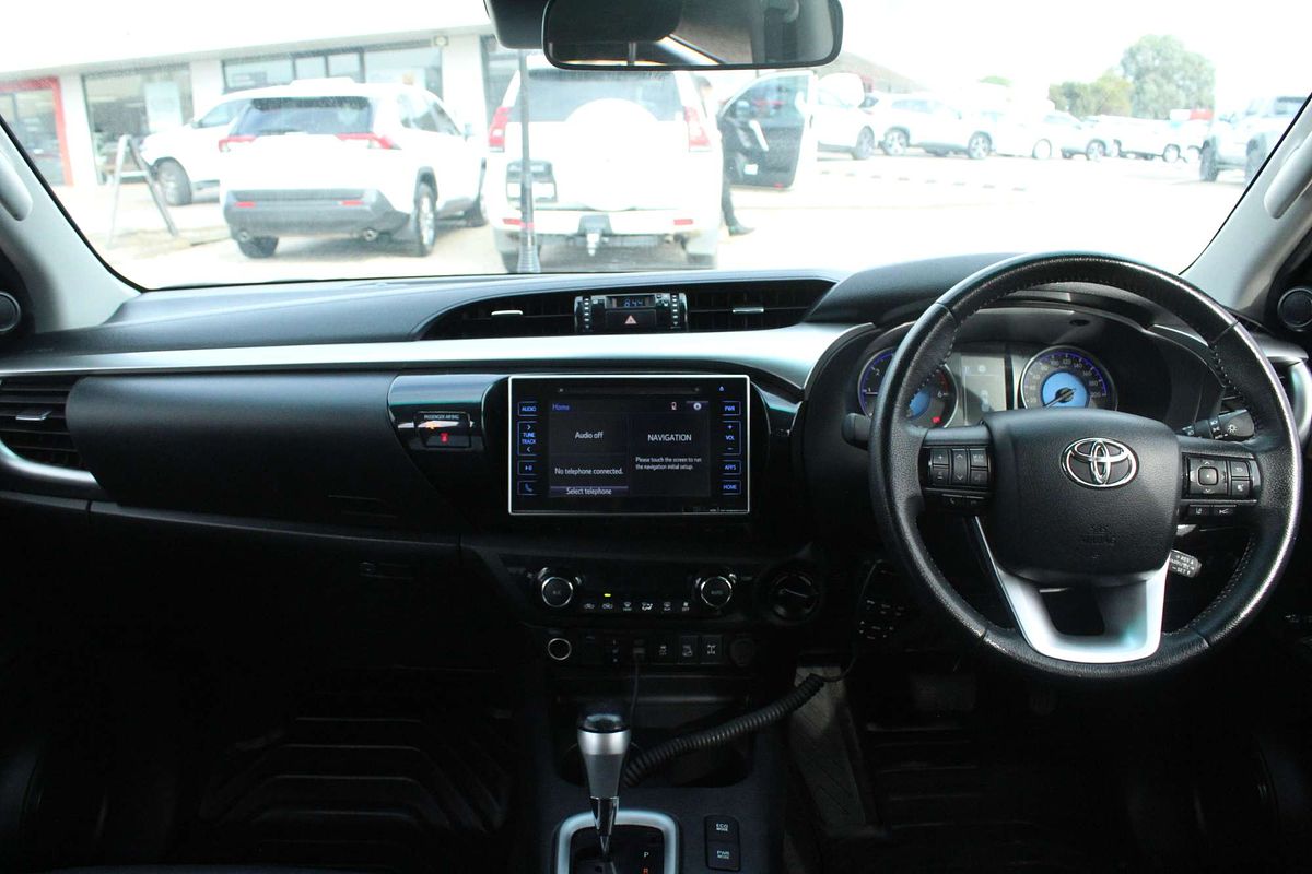 2020 Toyota Hilux SR5 GUN126R 4X4