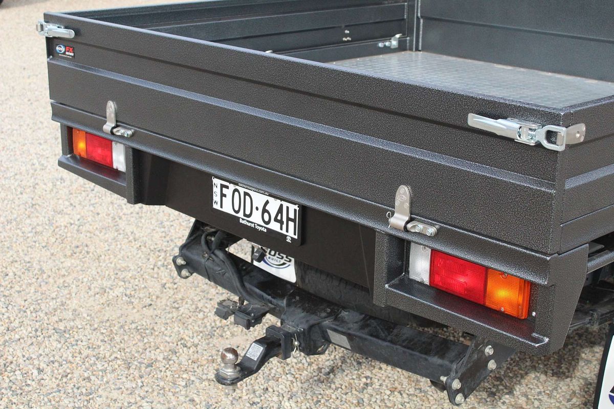 2020 Toyota Hilux SR5 GUN126R 4X4