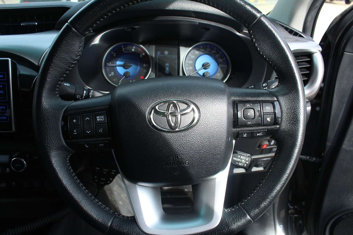 2020 Toyota Hilux SR5 GUN126R 4X4