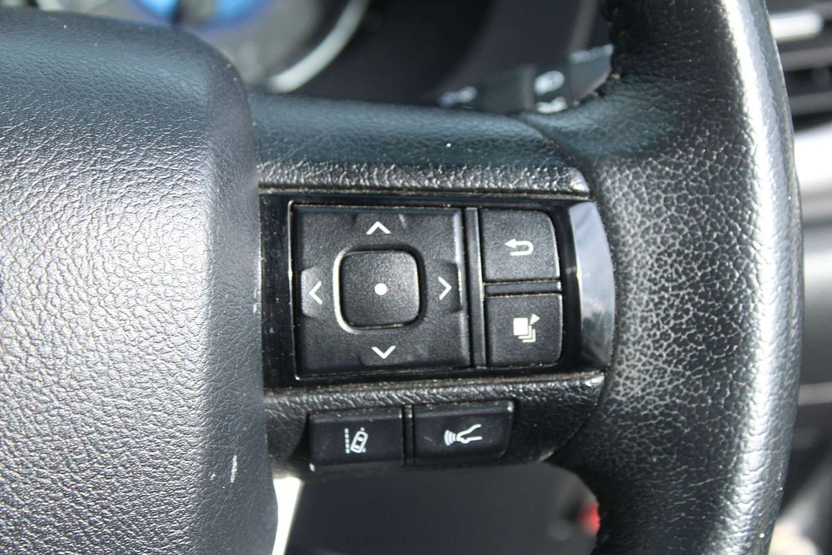 2020 Toyota Hilux SR5 GUN126R 4X4