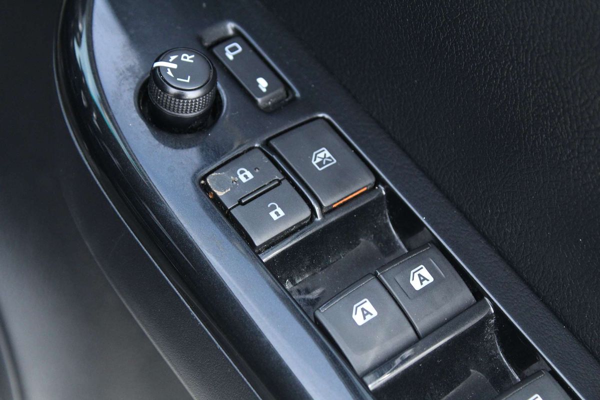 2020 Toyota Hilux SR5 GUN126R 4X4