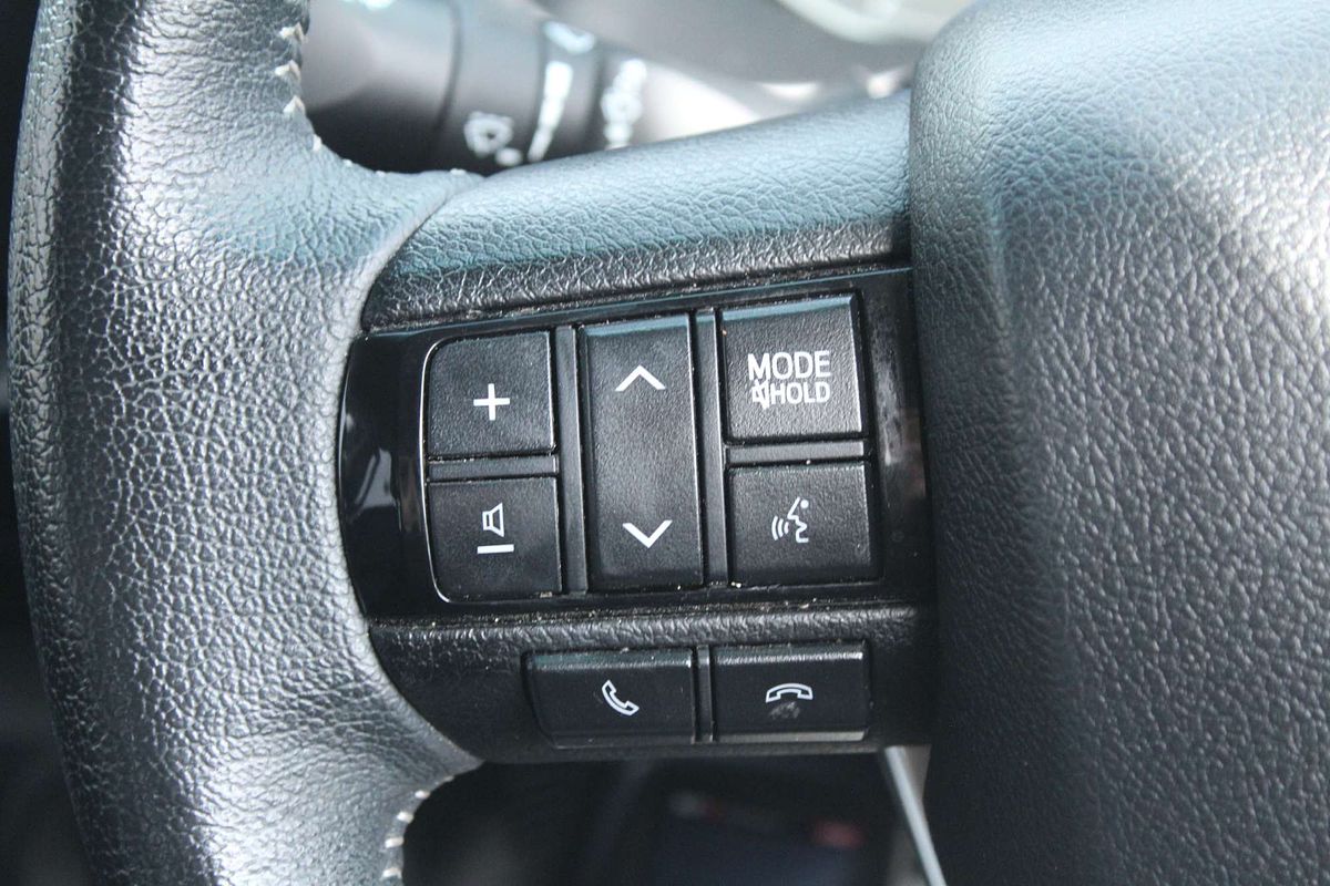 2020 Toyota Hilux SR5 GUN126R 4X4