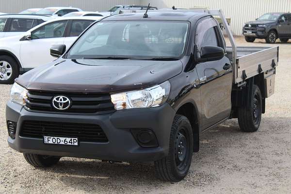 2017 Toyota Hilux Workmate TGN121R Rear Wheel Drive