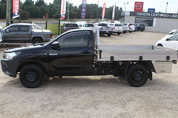 2017 Toyota Hilux Workmate TGN121R Rear Wheel Drive