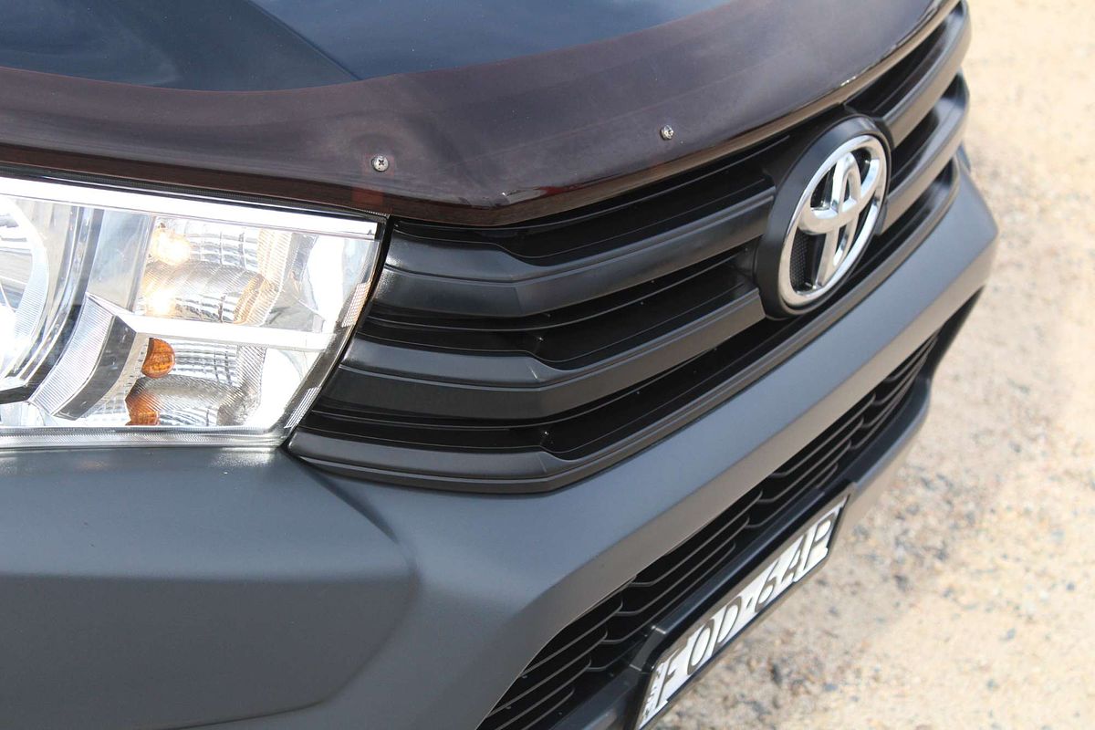 2017 Toyota Hilux Workmate TGN121R Rear Wheel Drive