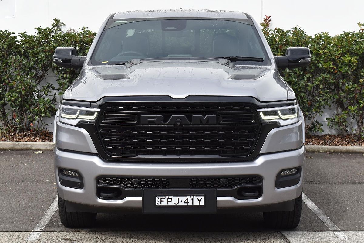 2024 RAM 1500 Limited DT 4X4
