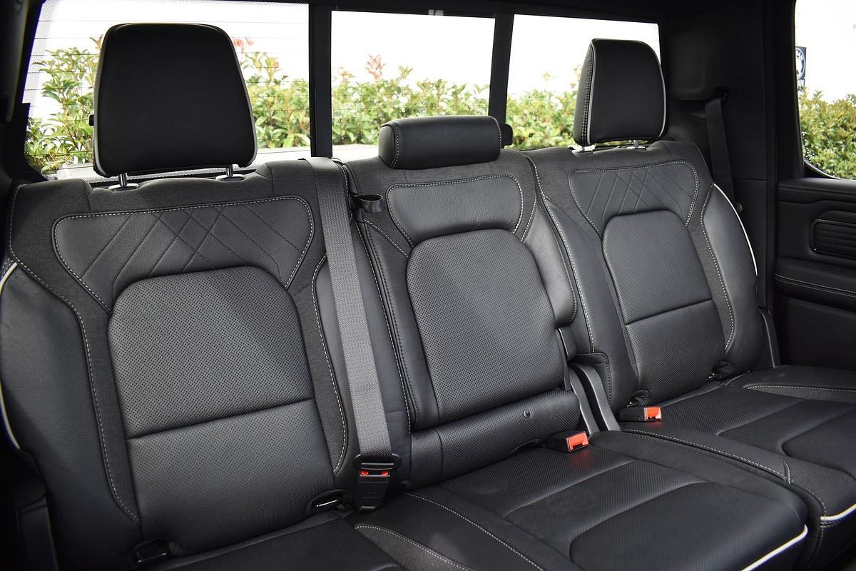 2024 RAM 1500 Limited DT 4X4