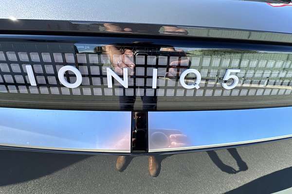 2024 Hyundai IONIQ 5 DYNAMIQ NE.V5