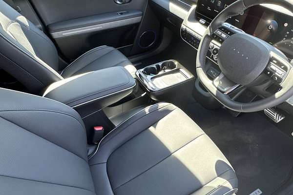 2024 Hyundai IONIQ 5 DYNAMIQ NE.V5