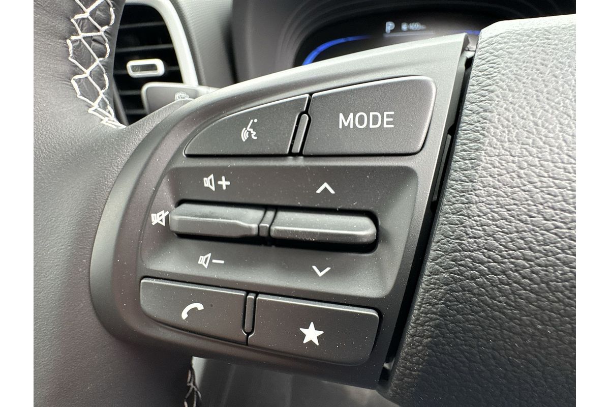 2025 Hyundai Venue Active QX.V5