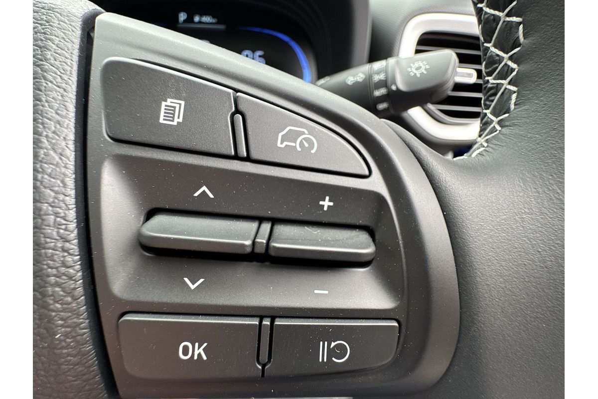 2025 Hyundai Venue Active QX.V5