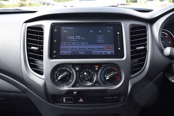 2024 Mitsubishi Triton GLX MR 4X4