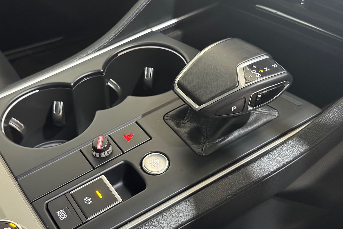 2022 Volkswagen Touareg 170TDI CR