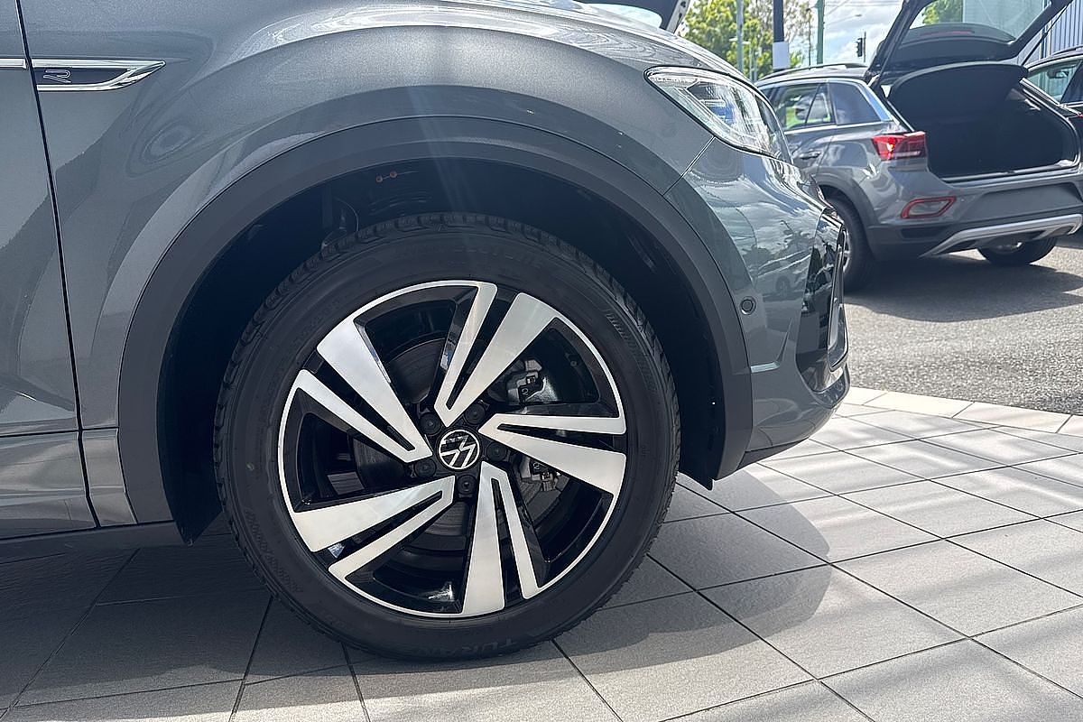 2024 Volkswagen T-Roc 140TSI R-Line D11
