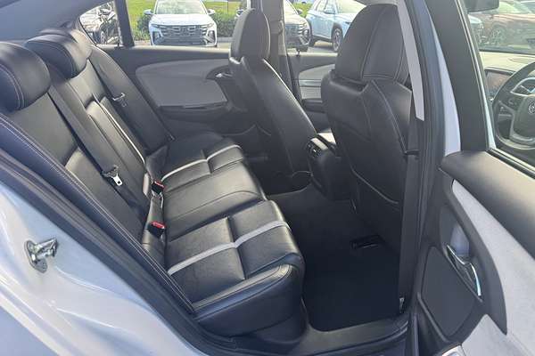 2013 Holden Calais  VF