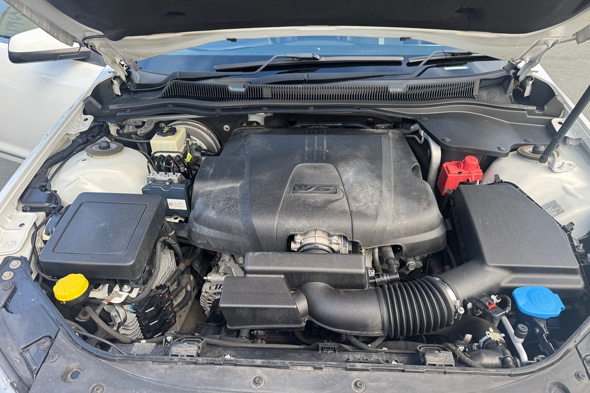 2013 Holden Calais  VF