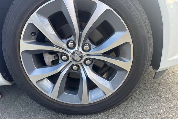 2013 Holden Calais  VF
