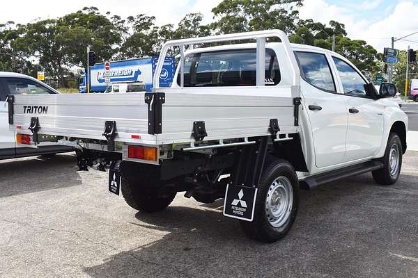 2024 Mitsubishi Triton GLX MR 4X4