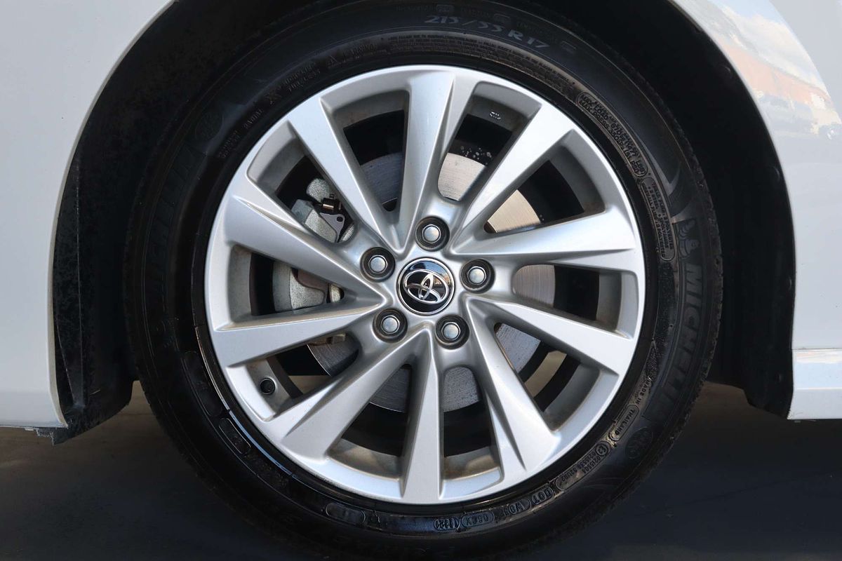 2022 Toyota Camry Ascent AXVA70R